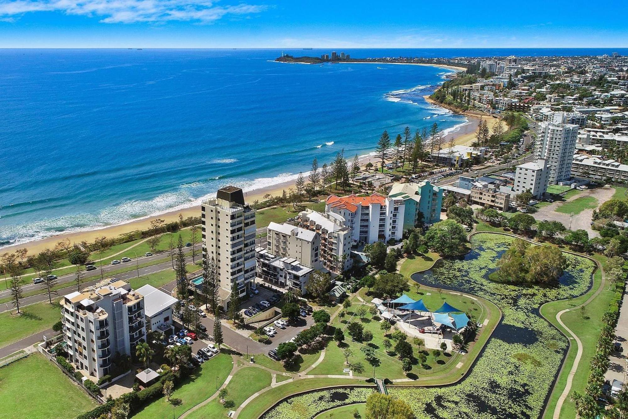Meridian Alex Beach Apartments Alexandra Headland Exterior photo