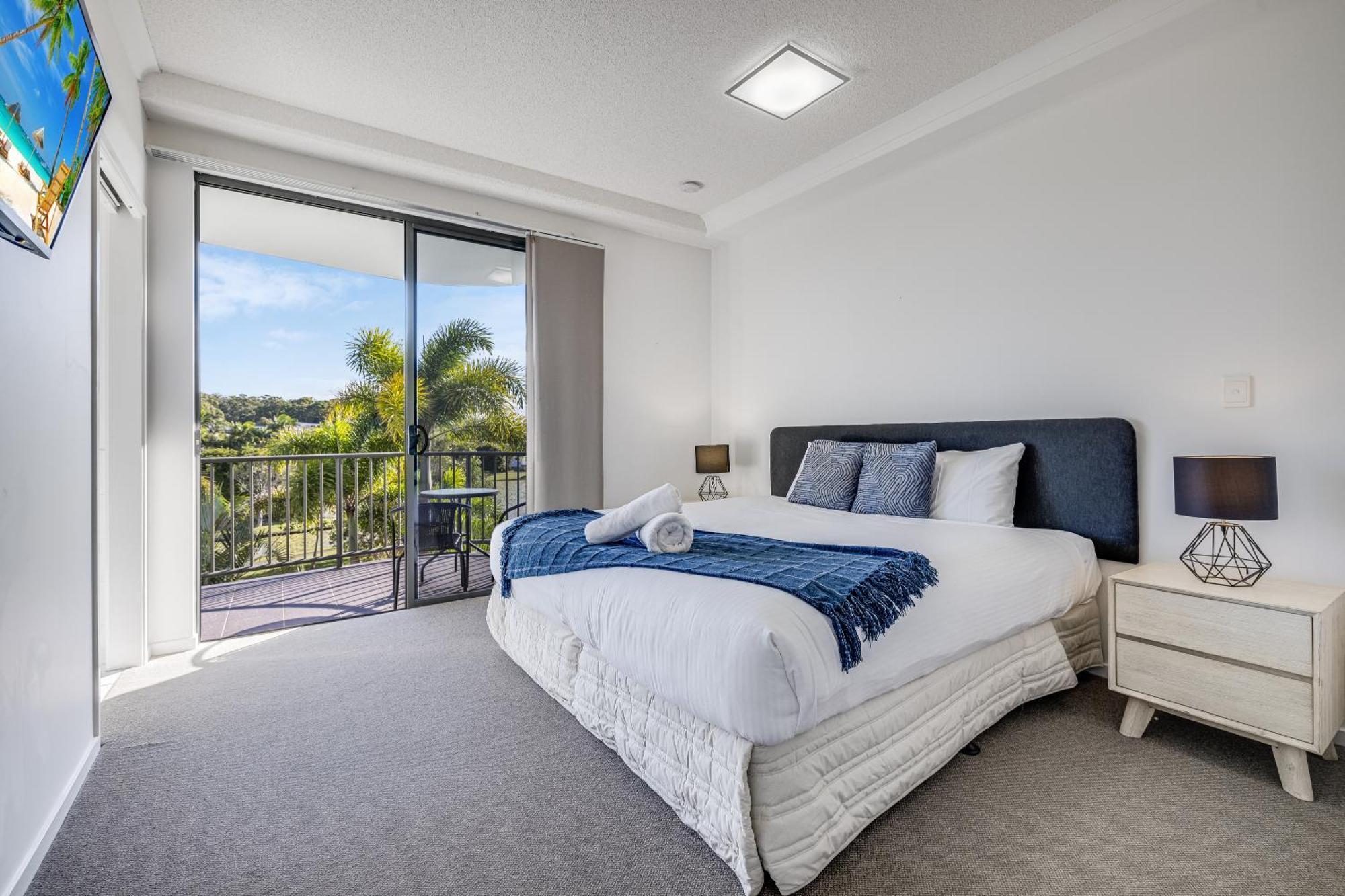 Meridian Alex Beach Apartments Alexandra Headland Room photo